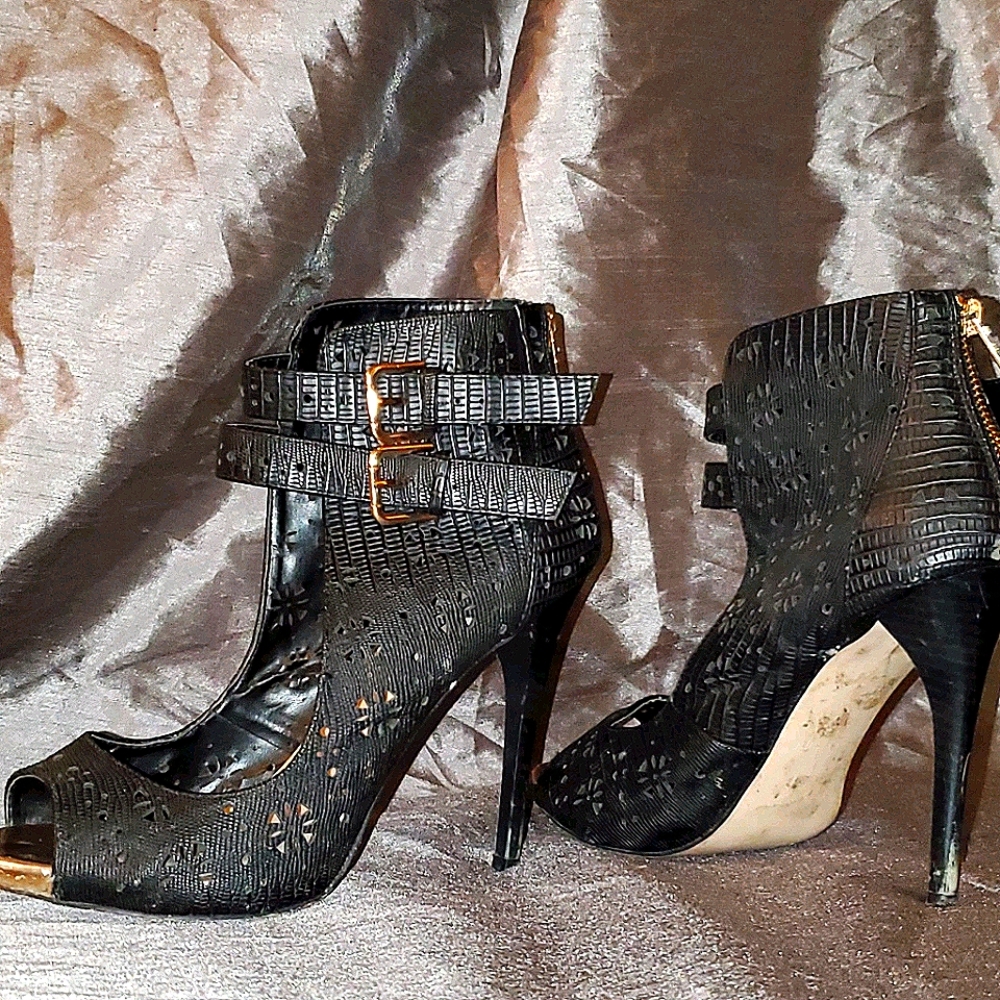 6 inch Bootie Styled Heels.